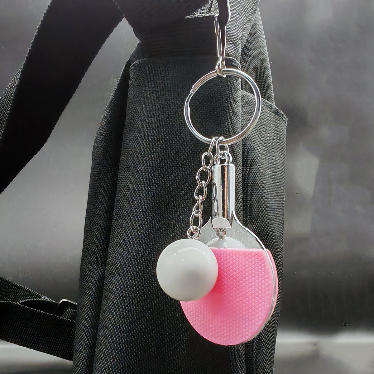 Table Tennis Keychain, Mini Pingpong Keyrings with Table Tennis Racket Sports Keyring for Bags Backpack thumbnail 4