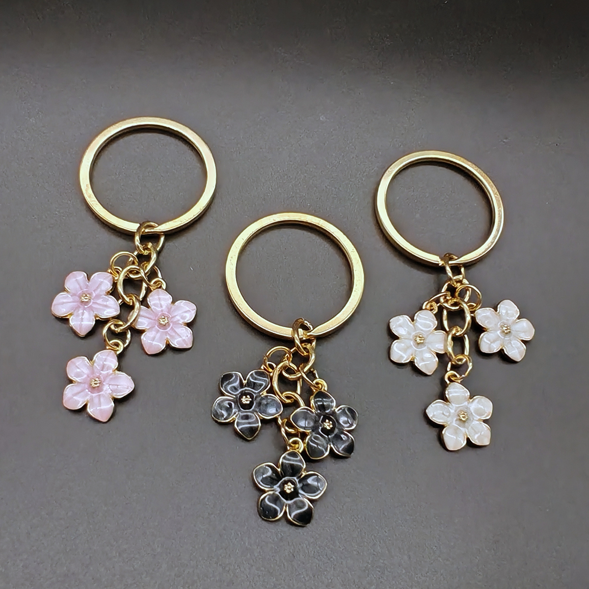 Flowers Keychains for Women Girls