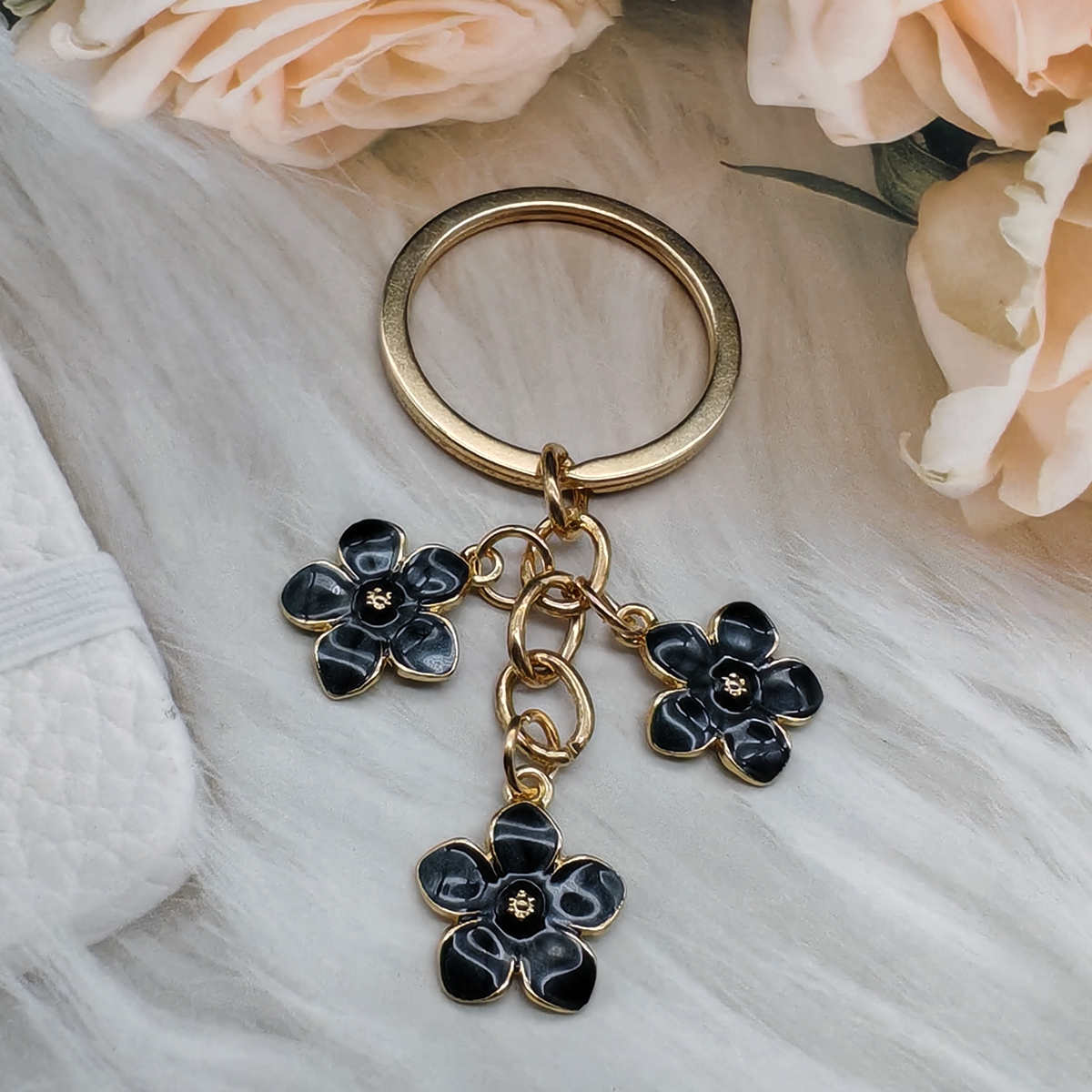 Flowers Keychains for Women Girls thumbnail 2