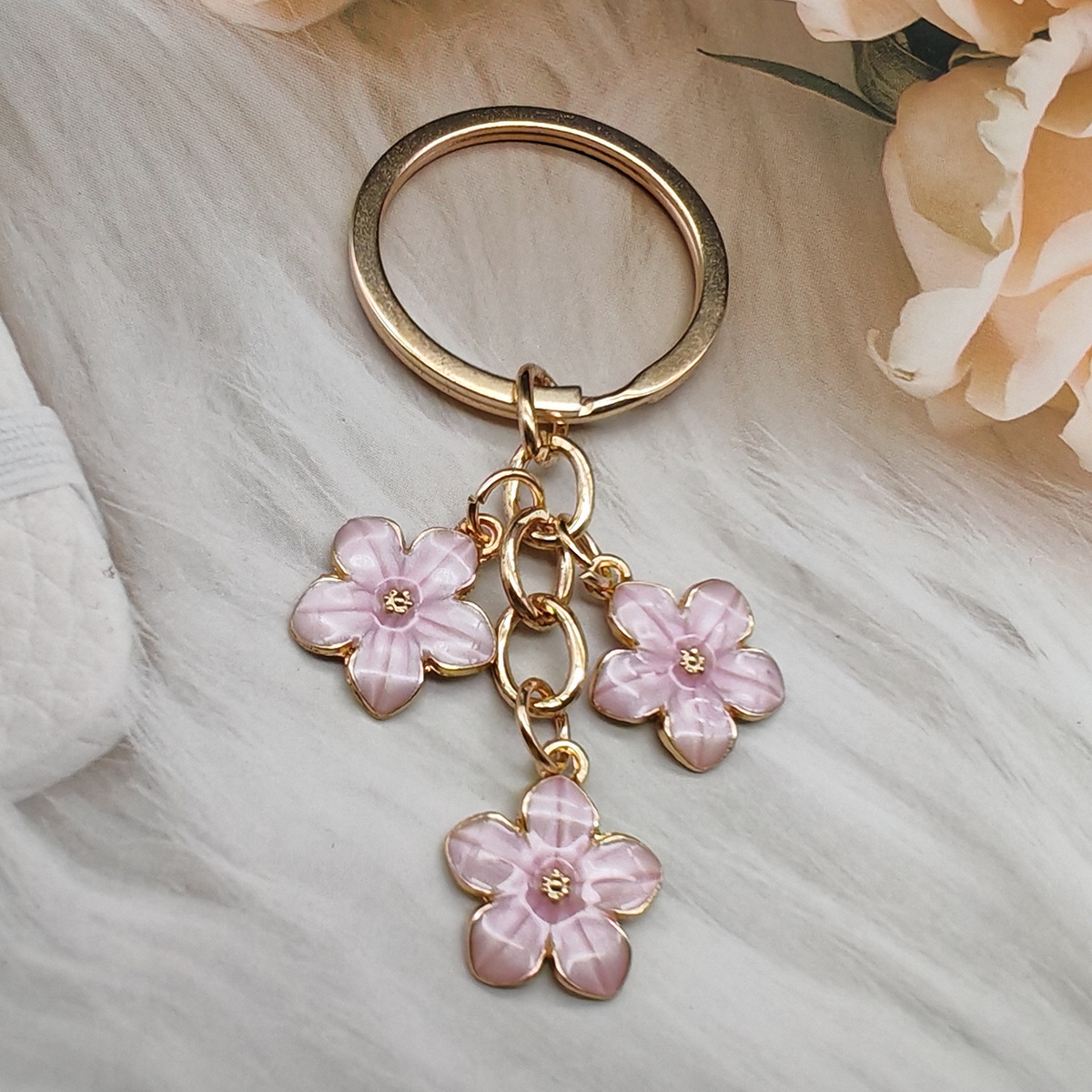 Flowers Keychains for Women Girls thumbnail 3
