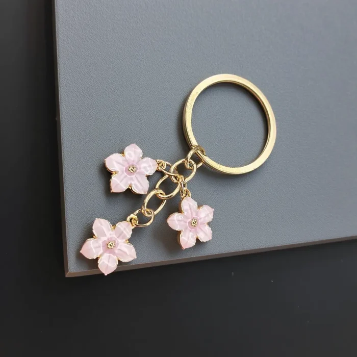 Flowers Keychains for Women Girls, Flowers Charms Enameled Keychain Keyring Gifts Purse Bag Accessories Bulk Flower Keychain, Cute Key Chains, Key Chain Charm, Keychain Accessories for Women Gifts Purse Bag Accessories
