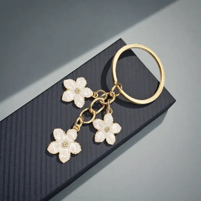 Flowers Keychains for Women Girls, Flowers Charms Enameled Keychain Keyring Gifts Purse Bag Accessories Bulk Flower Keychain, Cute Key Chains, Key Chain Charm, Keychain Accessories for Women Gifts Purse Bag Accessories